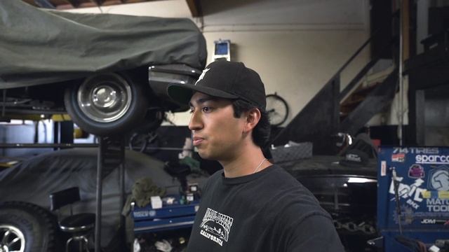 Off-Road Porsche Cayenne On 35s | V2 Build Walkaround