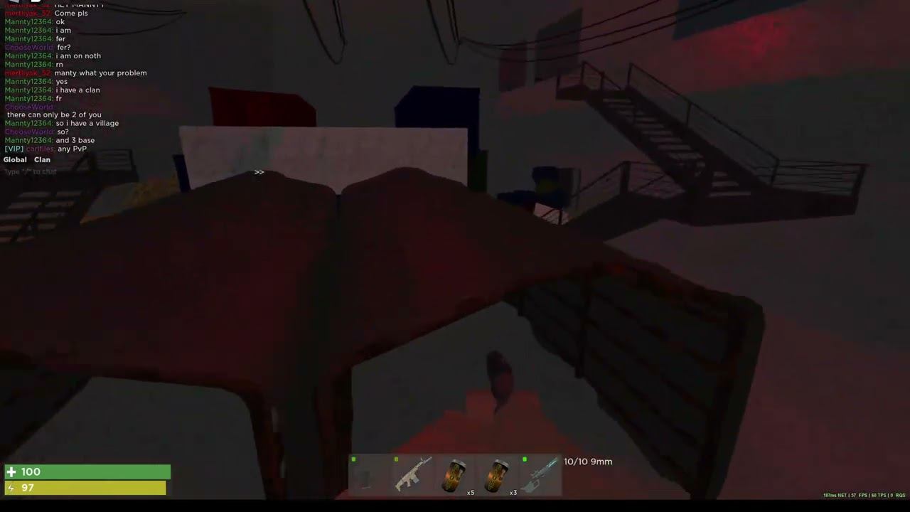 Играю в Trident Survival V3 смотреть онлайн