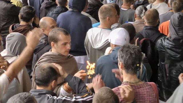 2015.09.14 Приветствие Божеств и гуру пуджа ШП смотреть онлайн