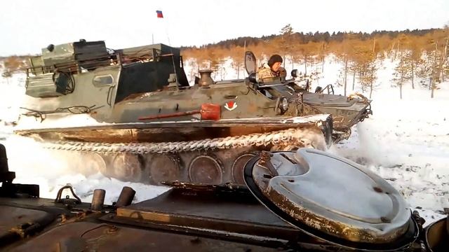 Работа на авто зимнике на танках мтлб. смотреть онлайн