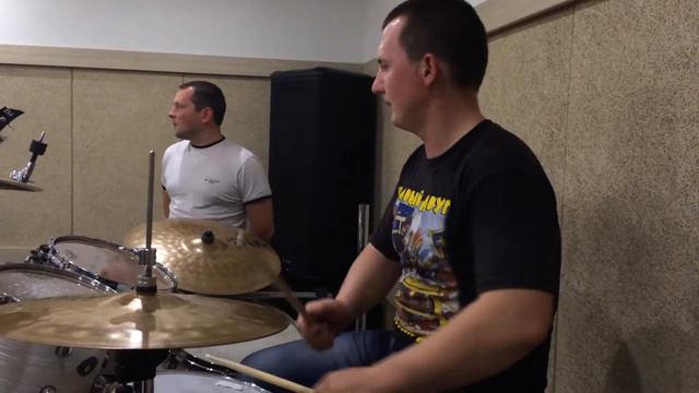 03.09.2015 | Ария/Кипелов - Путь наверх ("псевдо-кавер") смотреть онлайн