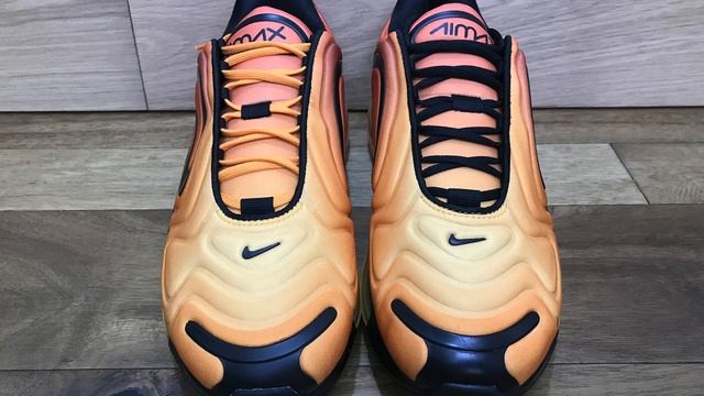 Nike Air Max 720 Sunrise vs. Northern Lights • Review, Comparison, & On-Feet | DOCUMONTARY смотреть онлайн