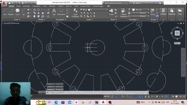 LATIHAN B 2D AUTOCAD смотреть онлайн