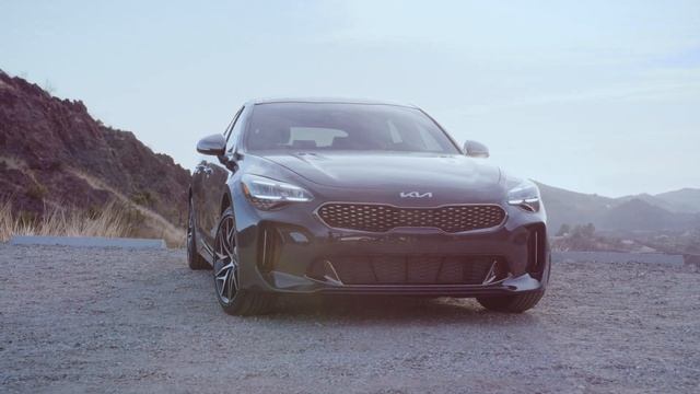 New KIA Stinger GT Line 2022 - FIRST LOOK exterior & interior смотреть онлайн