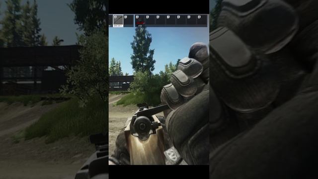 Escape From Tarkov - [Небольшая перестрелка на бревнах]#shorts смотреть онлайн