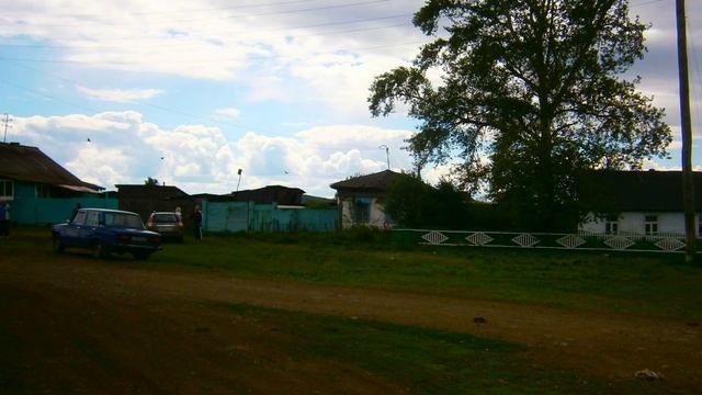 Снится мне деревня Муз Б.Емельянова,ст Л.Дербенёва,исп Г.Погорельская смотреть онлайн