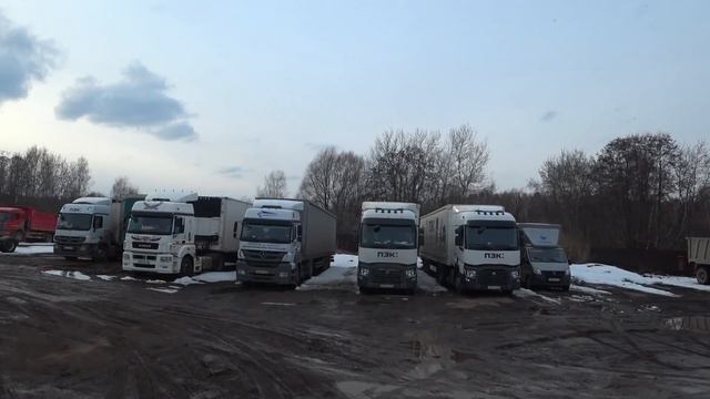 480 Стоянка спрятанная от глаз. И в Питер с нормальным графиком смотреть онлайн
