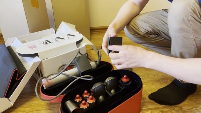 Обзор на стайлер Dyson в максимальной комплектации. Как отличить оригинал от подделки смотреть онлайн