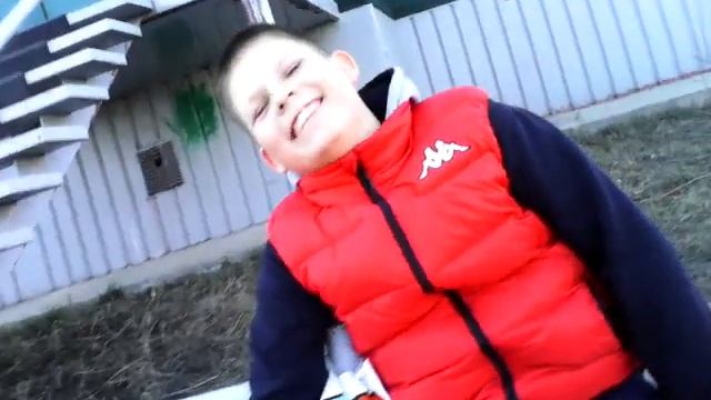 Парень ржет смотреть онлайн