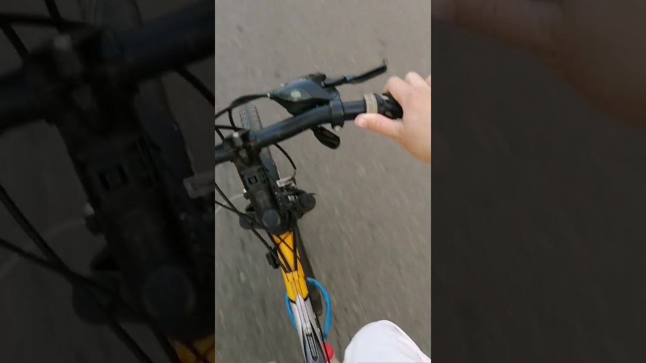 Понравился мне куплет (NЮ - помада2) и я его зациклила #НаПустойДороге смотреть онлайн