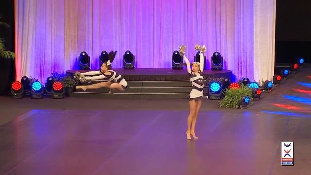 Bulgaria [Pom Doubles] смотреть онлайн