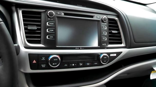 2015 Toyota Highlander XLE смотреть онлайн