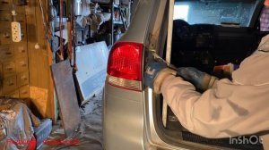 Снимаю Стоп Лев. Volkswagen Touareg 2002 - 2010 Как снять задний левый угловой стоп ?