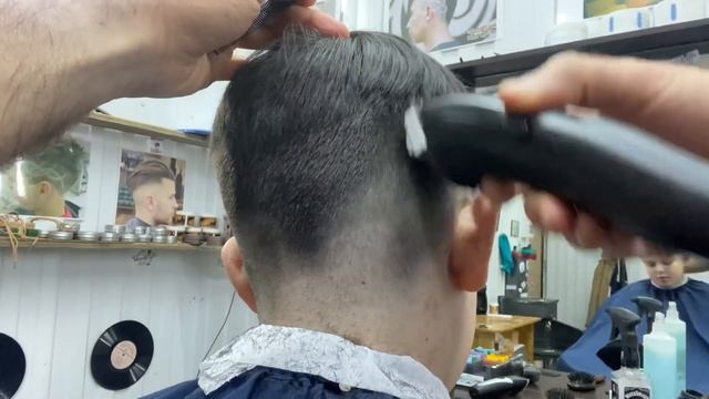 Мужская стрижка по форме полубокс смотреть онлайн