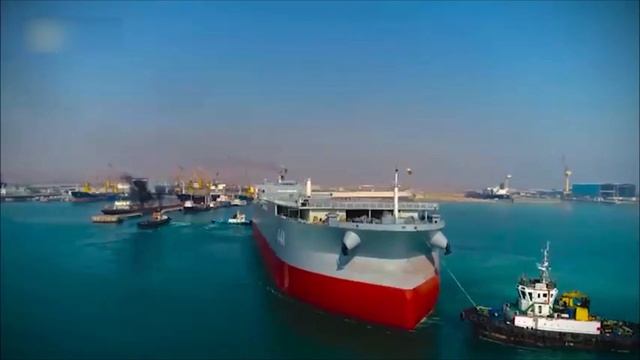 Iran Military Power 2021 - Iranian Navy's Largest Ship - I.R.I.N.S Makran