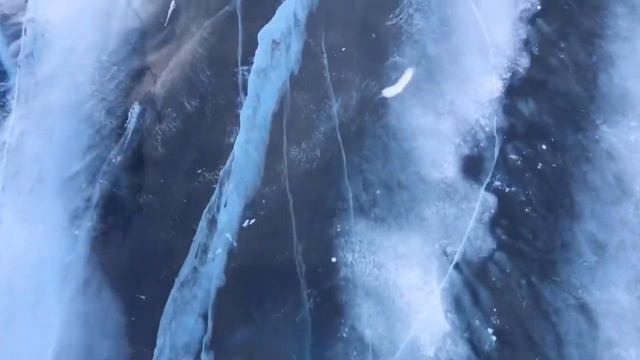 На коньках по речке Голоустная смотреть онлайн