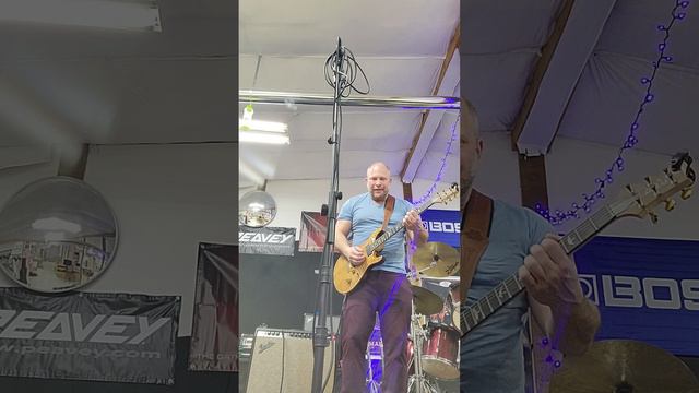 Ditches 2nd guitar ideas through 1966 fender super reverb смотреть онлайн