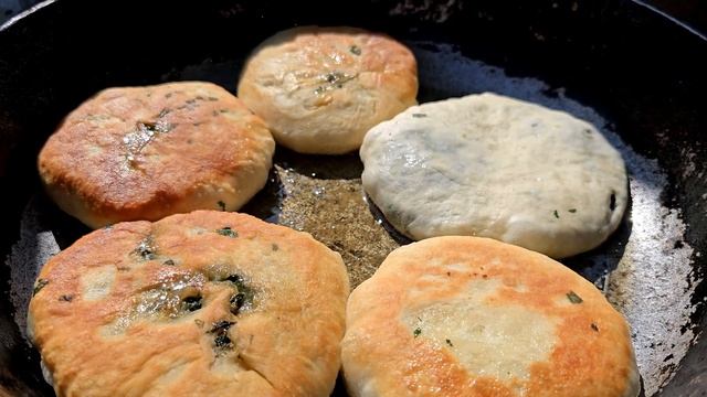 Фасолевый Суп с Лапшой и Три Блюда с Крапивой смотреть онлайн