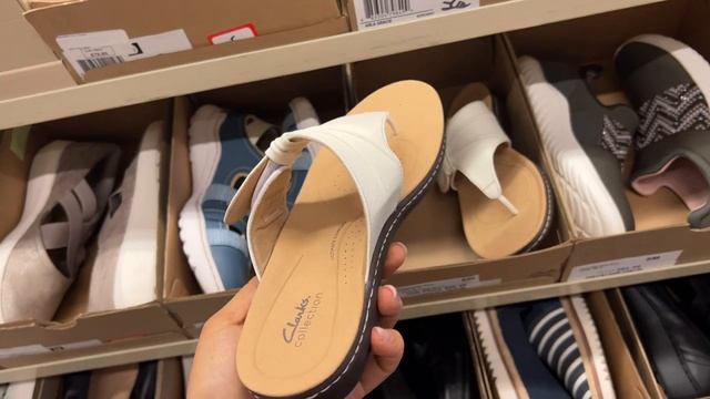 Clarks Shoes Sandals Outlet Sale 2 FOR $99 Men's and Women's ~Shop With Me смотреть онлайн