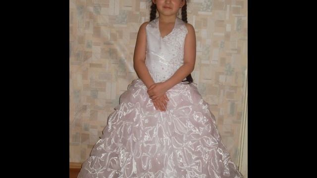 Показ бального платья. смотреть онлайн