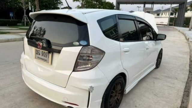 Honda Jazz GE Auto ปี 2008 ✨✨รถสวย ล้อเบิกใหม่ รับประกันเครื่องเกียร์ ให้ 60 วัน?เครดิตดีฟรีดาวน์ смотреть онлайн