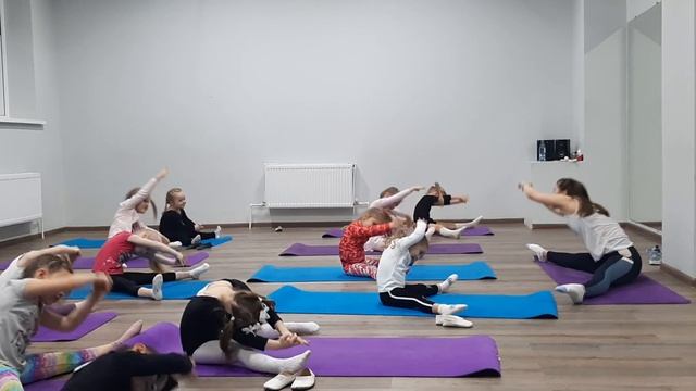 Танцы смотреть онлайн