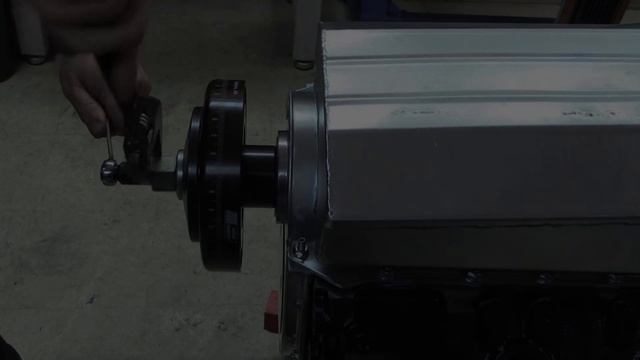 Building a Big Block Ripper to Go Mud Bogging! (Plus, Do Vacuum Pumps Make Horsepower?) смотреть онлайн