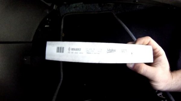 LADA XRAY 1.6 (2016): Замена салонного фильтра