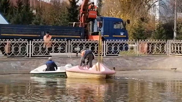Куда отправились лодки из азнакаевского парка отдыха? смотреть онлайн