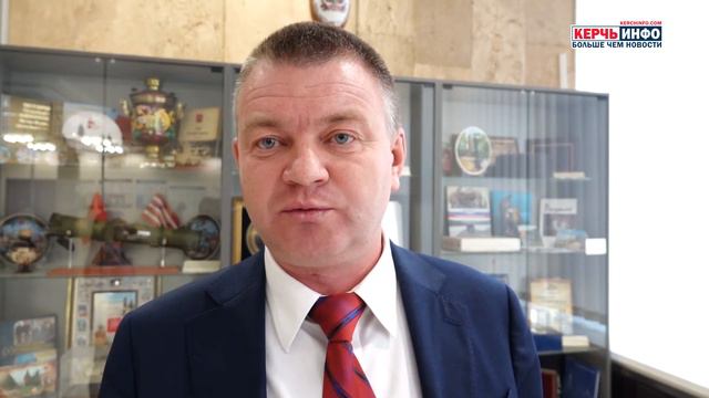 Сергей БОРОЗДИН дал комментарий после переизбрания на должность Главы администрации Керчи смотреть онлайн