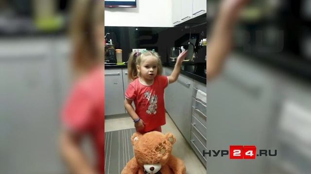 Катя Семенова из Нового Уренгоя читает стих про экологию смотреть онлайн