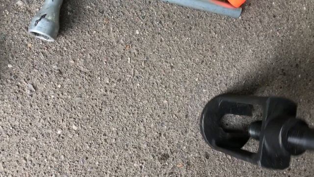 Замена рулевых наконечников Лада Приора смотреть онлайн