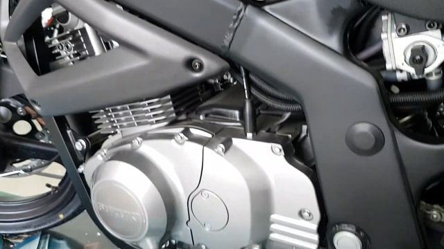 Nueva Suzuki GS 500 / Precio y Ficha Técnica en la Descripción смотреть онлайн