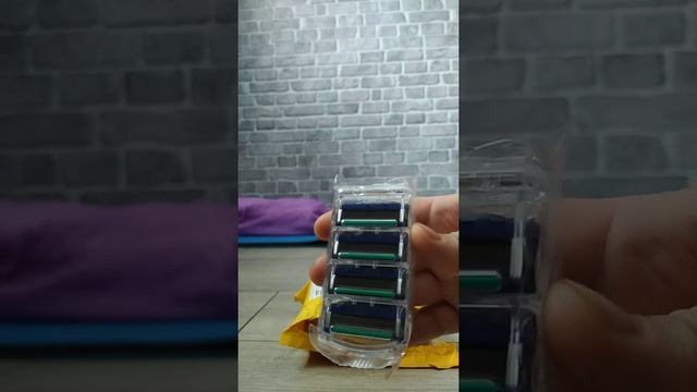 распаковка лезвий Gillette Fusion смотреть онлайн