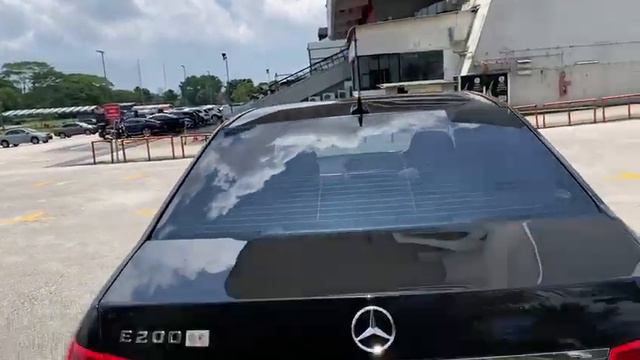 Mercedes Benz E200 Black 2012 - SMZ343U смотреть онлайн