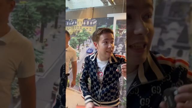 ХОТЕЛ ЗАБРАТЬ ФИГУРКУ ЛЕГО смотреть онлайн