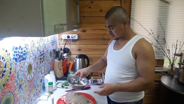 ГОТОВИМ МЯСО ДЛЯ ХОЛОДНОГО КОПЧЕНИЯ ч.1 смотреть онлайн