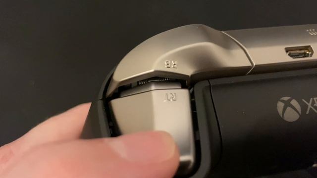 Скрипит триггер геймпада от Xbox (смазываем пружину) смотреть онлайн