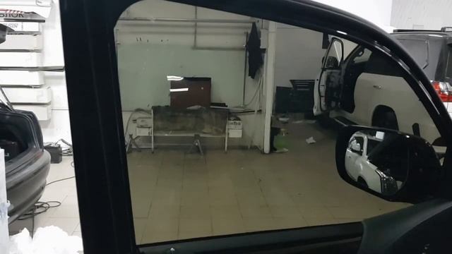 Автоматическая тонировка на Lexus LX570 NEW 2018 смотреть онлайн