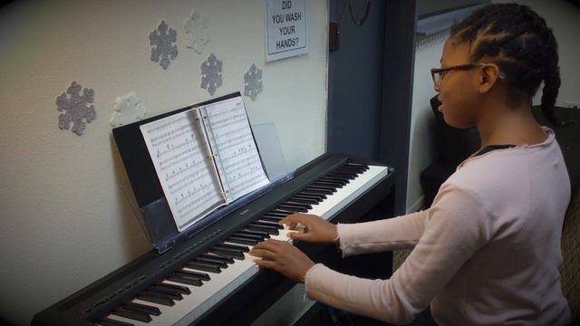 Zimone B. Rudolph The Red Nosed Reindeer смотреть онлайн