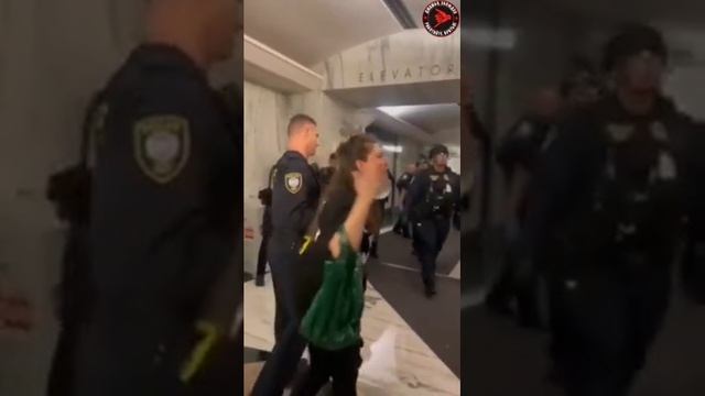 Не свободная свобода слова в США смотреть онлайн