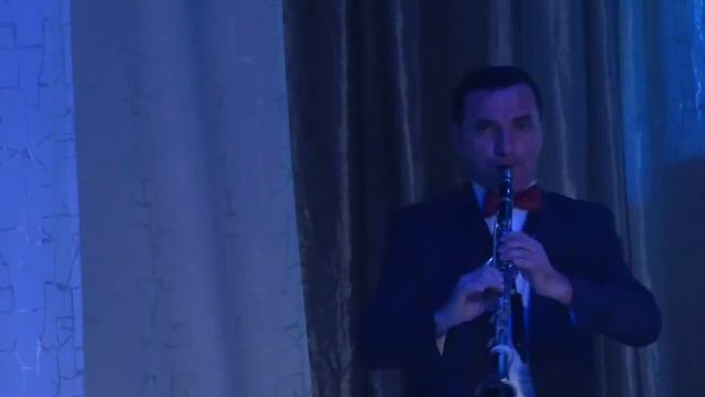 Элита Секинаева. Андрей Клинчаев. Кларнет. Муз.А.Секинати,сл.З.Хубаева. смотреть онлайн