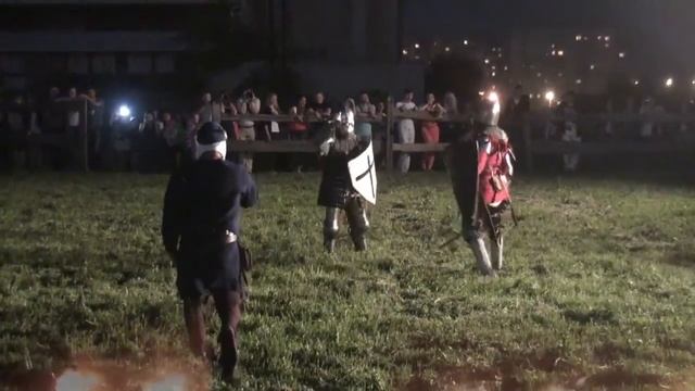 Рыцарские бои и огненное шоу в ночь музеев. Калининград смотреть онлайн