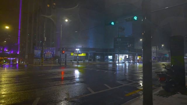 2 A.m. Walking Around Yongsan Station & Yongsan Electronic Shopping Center  |  Seoul Night Walk 4K6