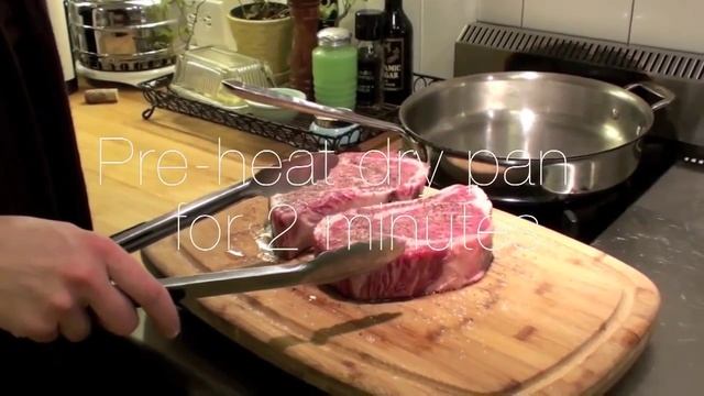 Как правильно приготовить стейк из толстого куска мяса. смотреть онлайн