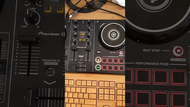 DDJ 200 pioneer смотреть онлайн