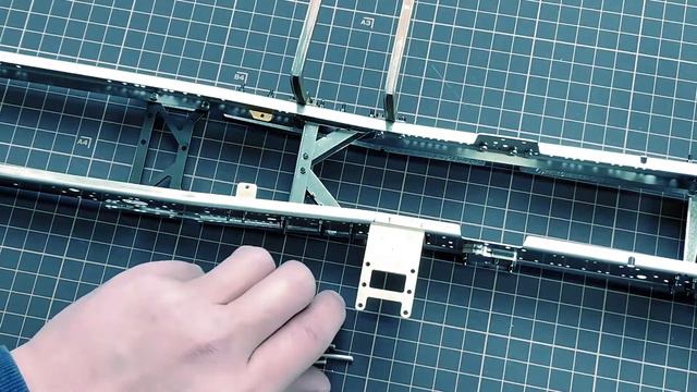RC STUDIO Scale ART RC truck MERCEDES-BENZ Actros Three-Way Tippers 1:14 4X4 模型卡车安装( 1 ) смотреть онлайн