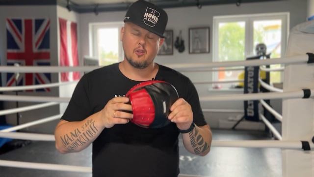 Эволюция тактических лап Ultimatum Boxing смотреть онлайн