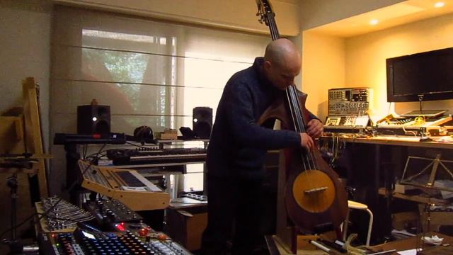Jam 5 January 2022 - Soma Laboratory Cosmos, Eventide H9 and Electric Double bass смотреть онлайн