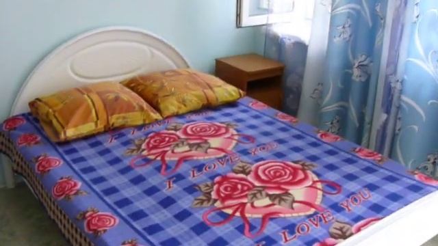Кухня и номер 15 (для 3 гостей) гостиницы "Елизавета" (Анапа, Витязево) смотреть онлайн